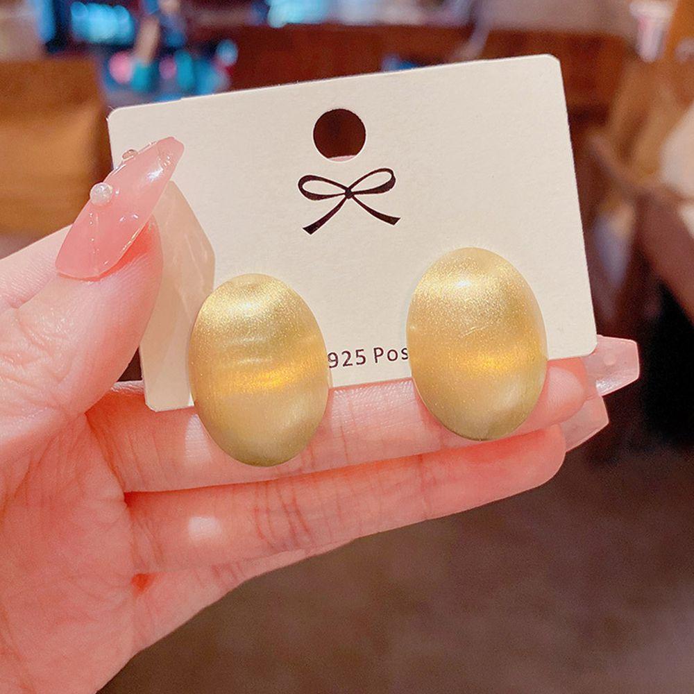 Mxbeauty Anting Wanita Manis Geometris Pesta Desain Fashion Matte Lady Oval Stud Earrings