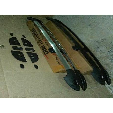 Roof Rail Kaki Rack Di Atas Mobil Datsun Go Plus Panca