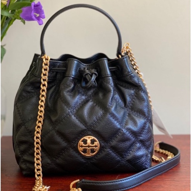 tory burch tb willa small drawstring bucket bag black