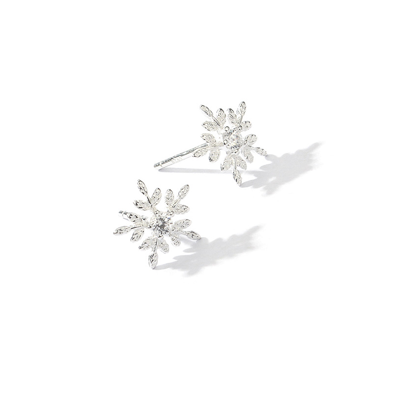 Anting Perak Kepingan Salju Exquisite Snowflake Silver Earrings Stud Korea Winter Crystal Earring for Women Girl Female Jewelry Gifts