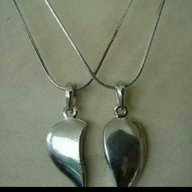 Kalung titanium hati couple