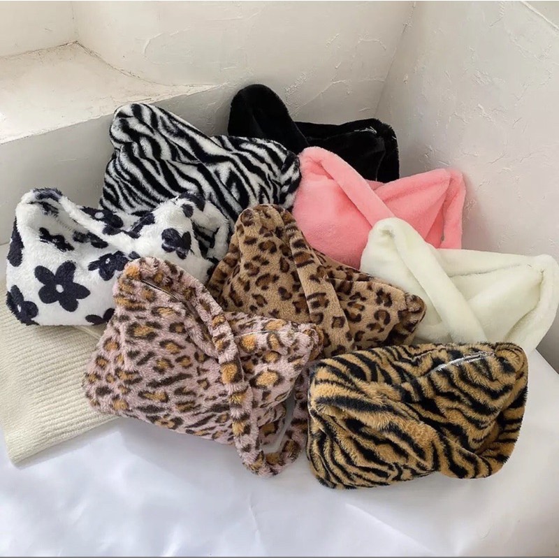 FLUFFY FUR SHOULDER BAG - animal print zebra cow daisy trendy aesthetic bag