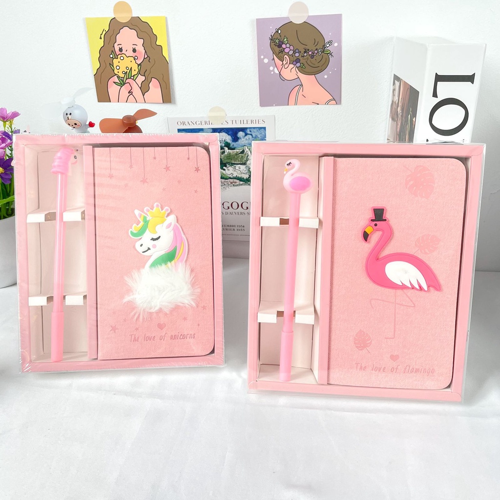 

Baru Paket Buku + 1 Pulpen Dengan Box Cantik Karakter Flaminggo Unicorn Lucu Imut Kado Unik Souvenir