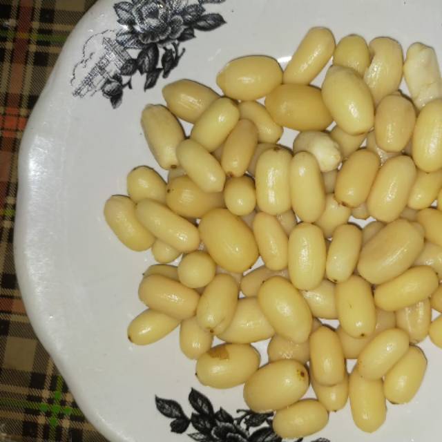 

MELINJO BUAH MELINJO KUPAS BERSIH 1 KG