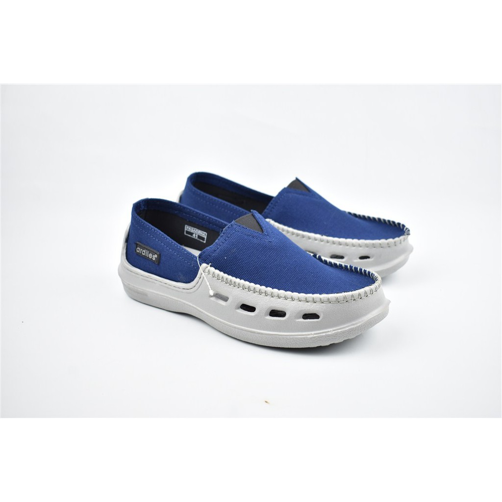 Sepatu Slip On Pria ARDILES PASADENA (39-43)