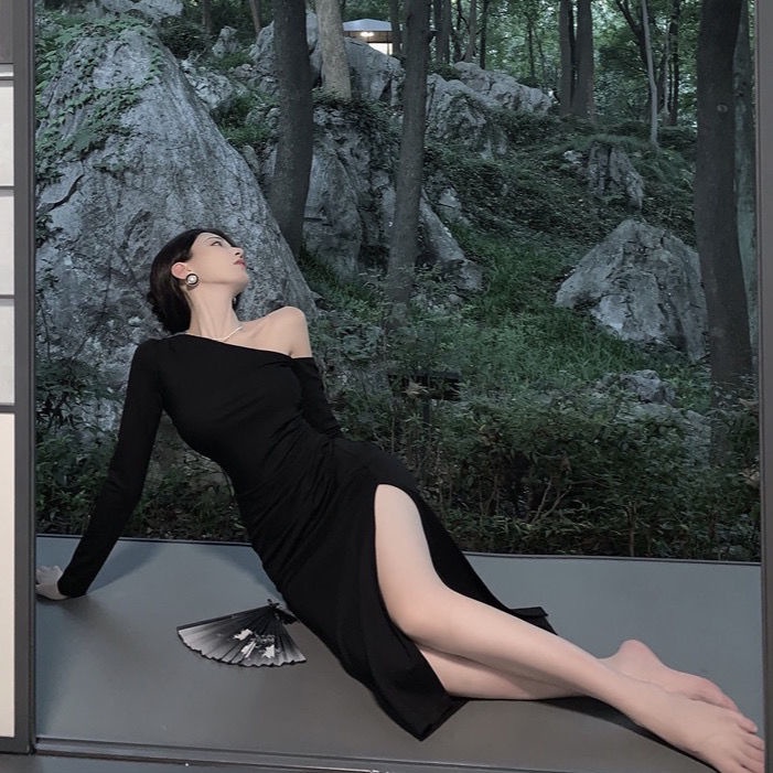 Red Eropa dan Amerika Seksi Feminim Off-The-Shoulder Off-Back Pertemuan Tahunan Gaun Malam Acara Gambar Gaun Tas Pinggang Hip Celah Rok Panjang