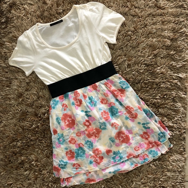 Preloved Floral Dress