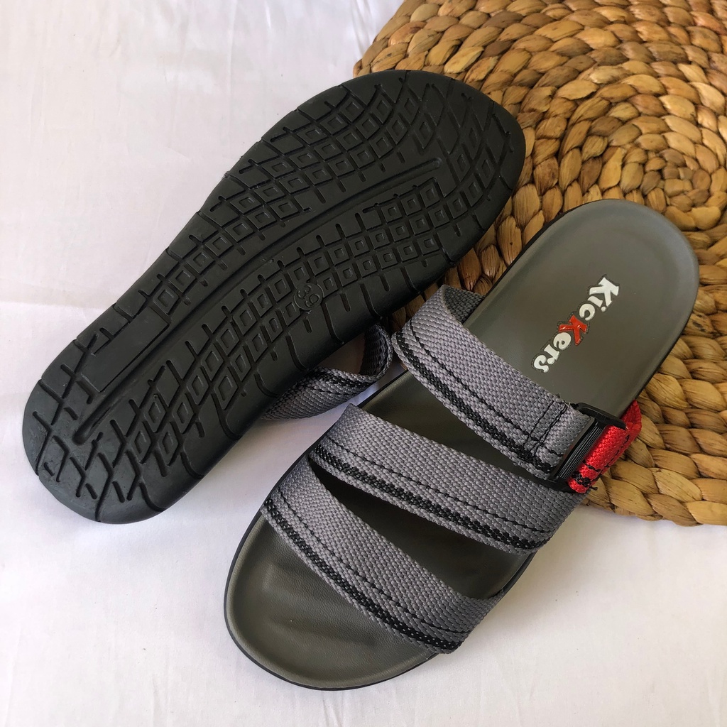 *PROMO TANPA KARDUS * SLOP BISBAN 1 Sendal SANDAL PRIA cowok termurah terlaris Sandal Pria Karet ORiginal Sendal Slop Slip On Casual Branded Premium Kekinian Model Terbaru Kualitas Terbaik Sendal Selop Fashion Pria Terlaris Kekinian