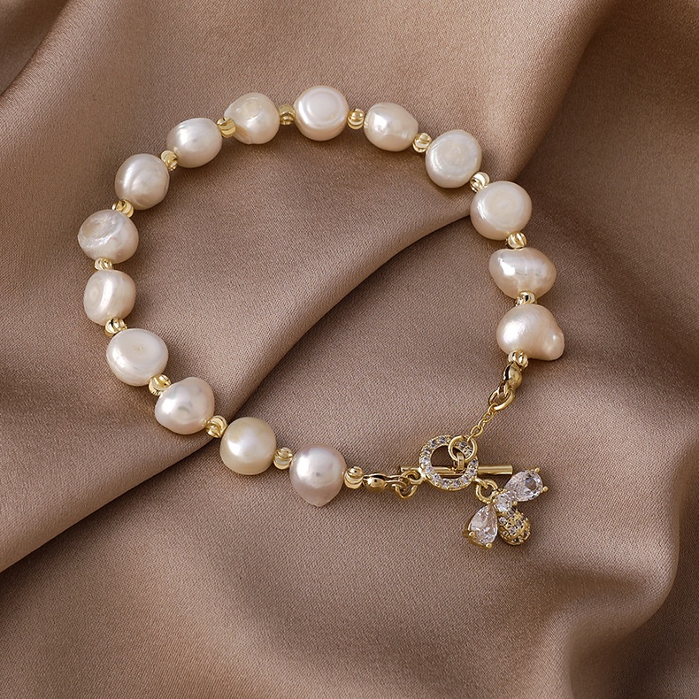 XiaoboACC Korean Fashion Freshwater Pearl Zircon Bee Pendant Bracelet