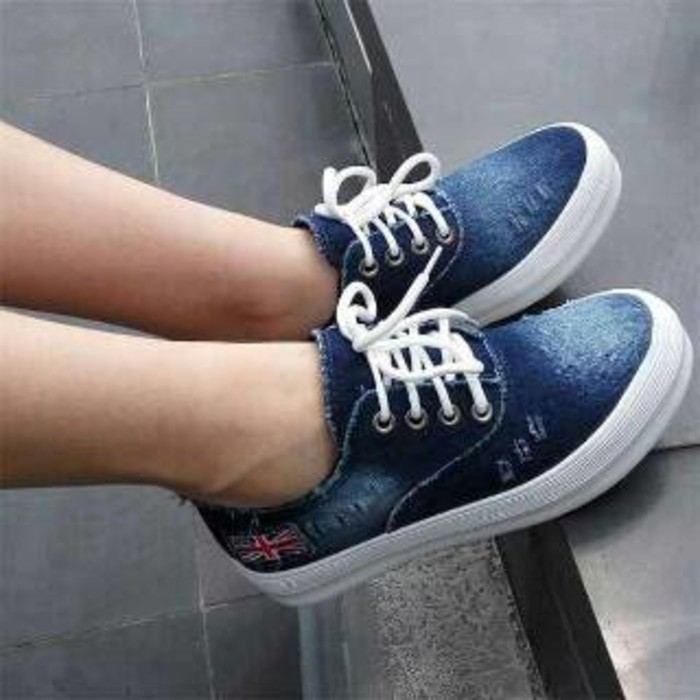 Sepatu Boots boot Wanita Wedges import heels sepatu panjang sneakers murah 2018 SEPATU KETS WANITA