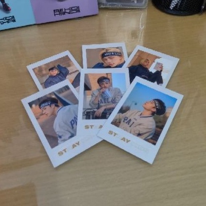 pola beyond hyunjin & chan (booked)