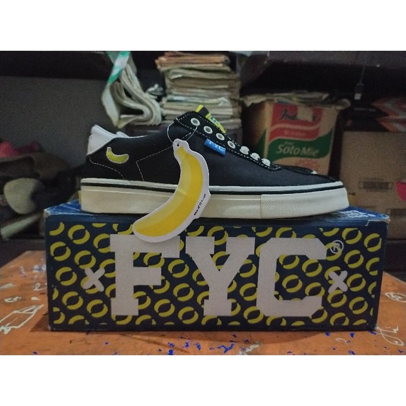 Sepatu FYC Musac Black White Low
