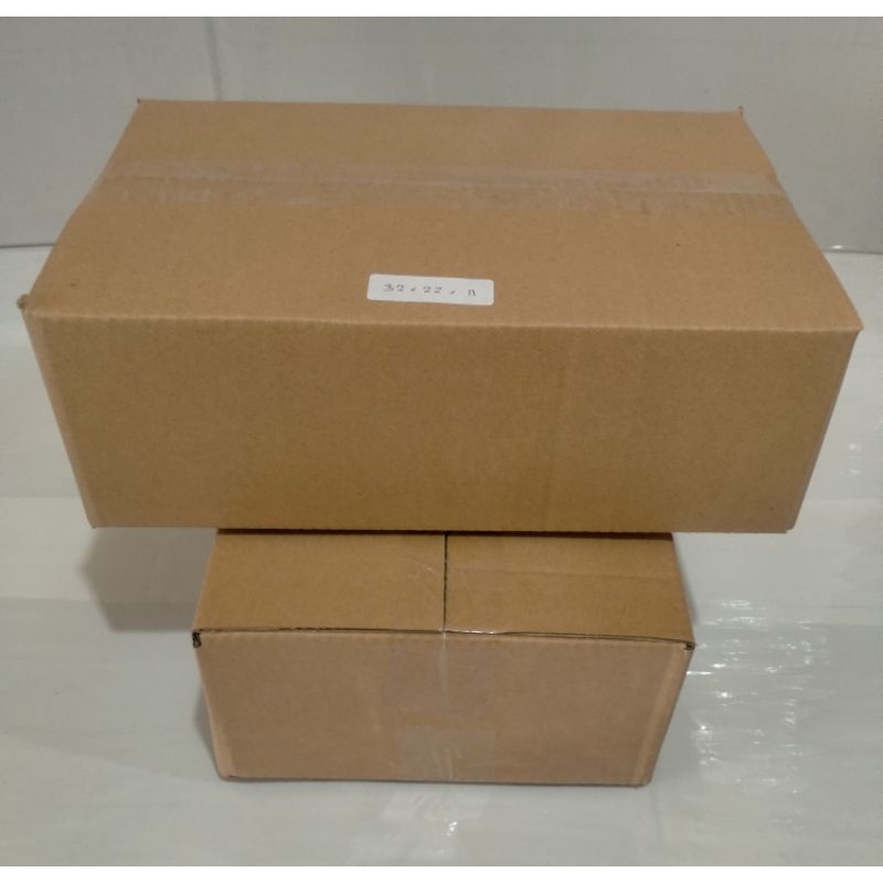 

Kardus Karton Box Polos ukuran 32x22x11 cm