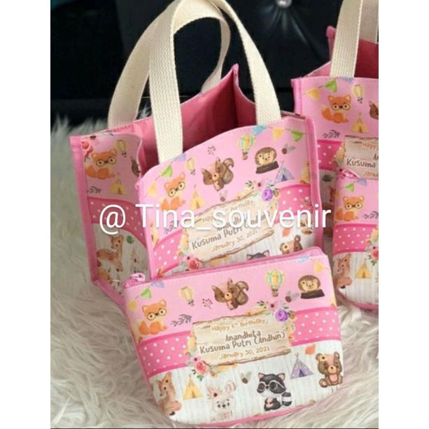 

HAMPERS ( TAS + POUCH ) custom desain min 2 lsn