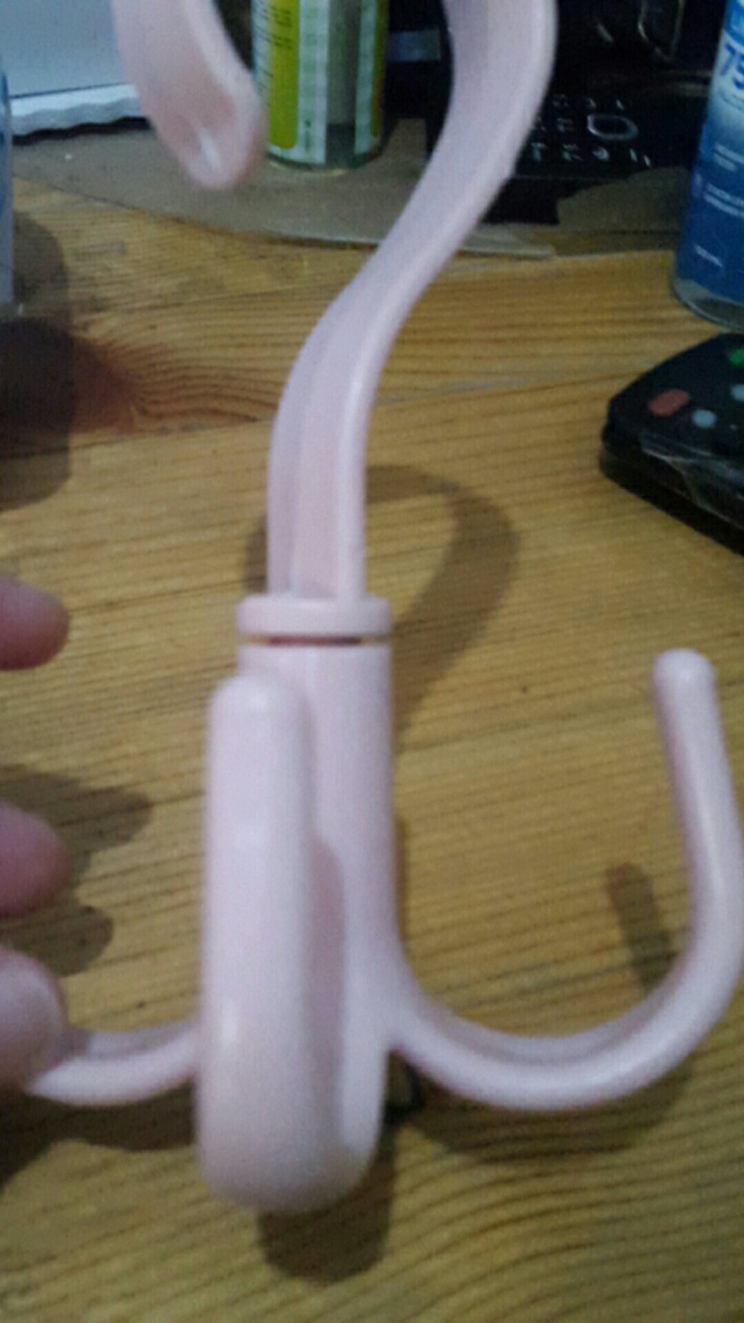 Gantungan Multifungsi Hanger Tas Topi Dasi Shall 4 Cantolan Gurita