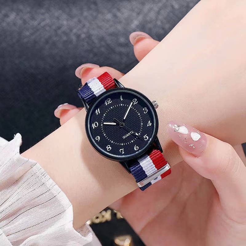 Jam Tangan Analog Kanvas Quartz Unisex Fashion Korea Aksesoris Fashion Import