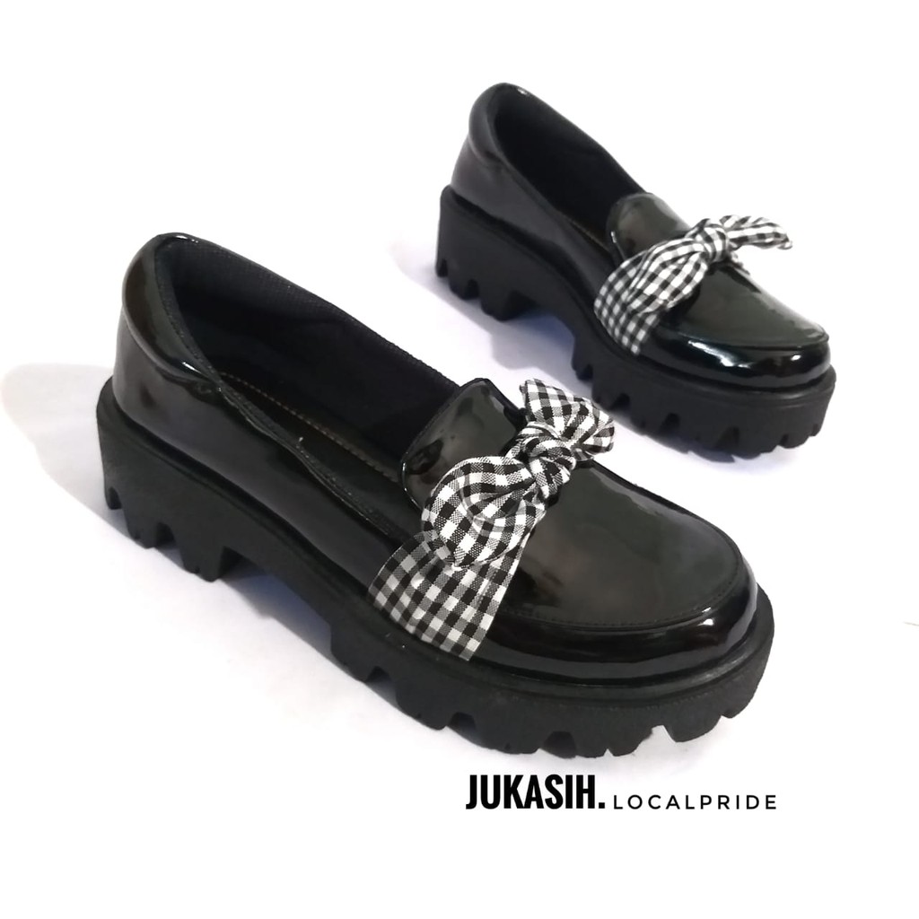 sepatu wanita loafer pita