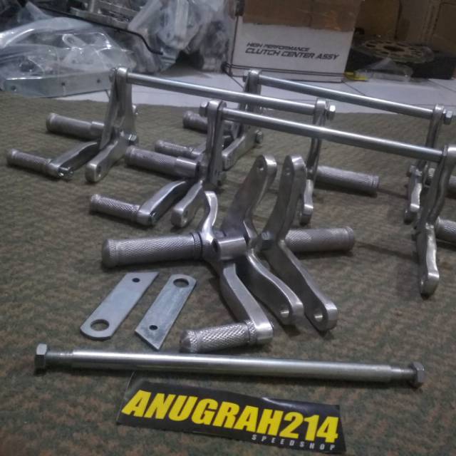FOOTSTEP UNDERBONE OSI RACING F1ZR