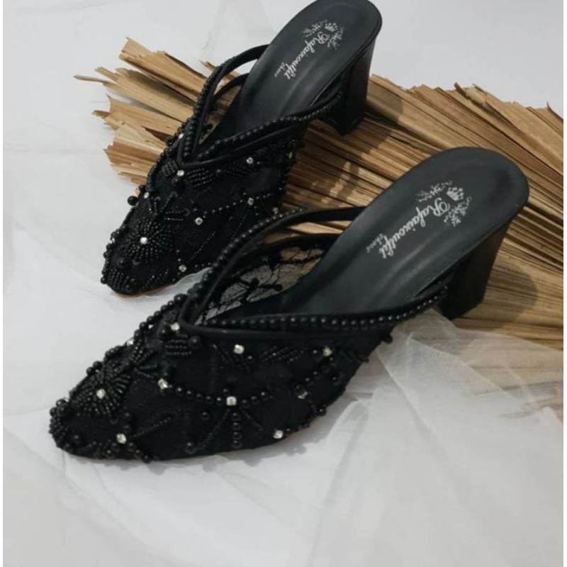 sepatu Felisha hitam Lace brukat full mutiara cantik 7cm bahan