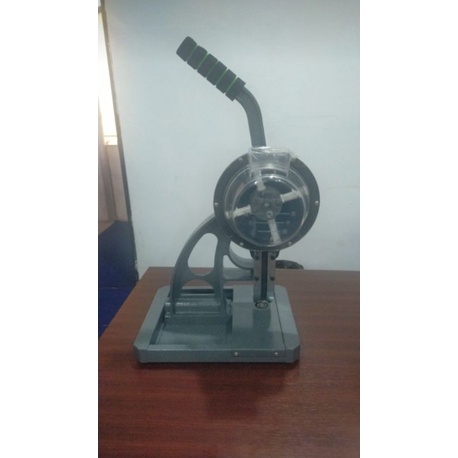 

TERMURAH !!! mesin mata ayam semi otomatis Gratis mata ayam satu pack