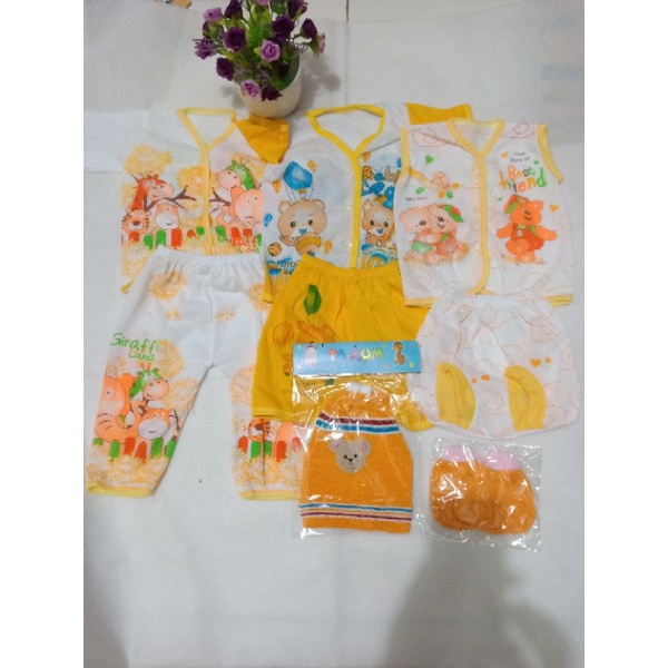 paket hemat perlengkapan baru lahir / baju bayi baru lahir