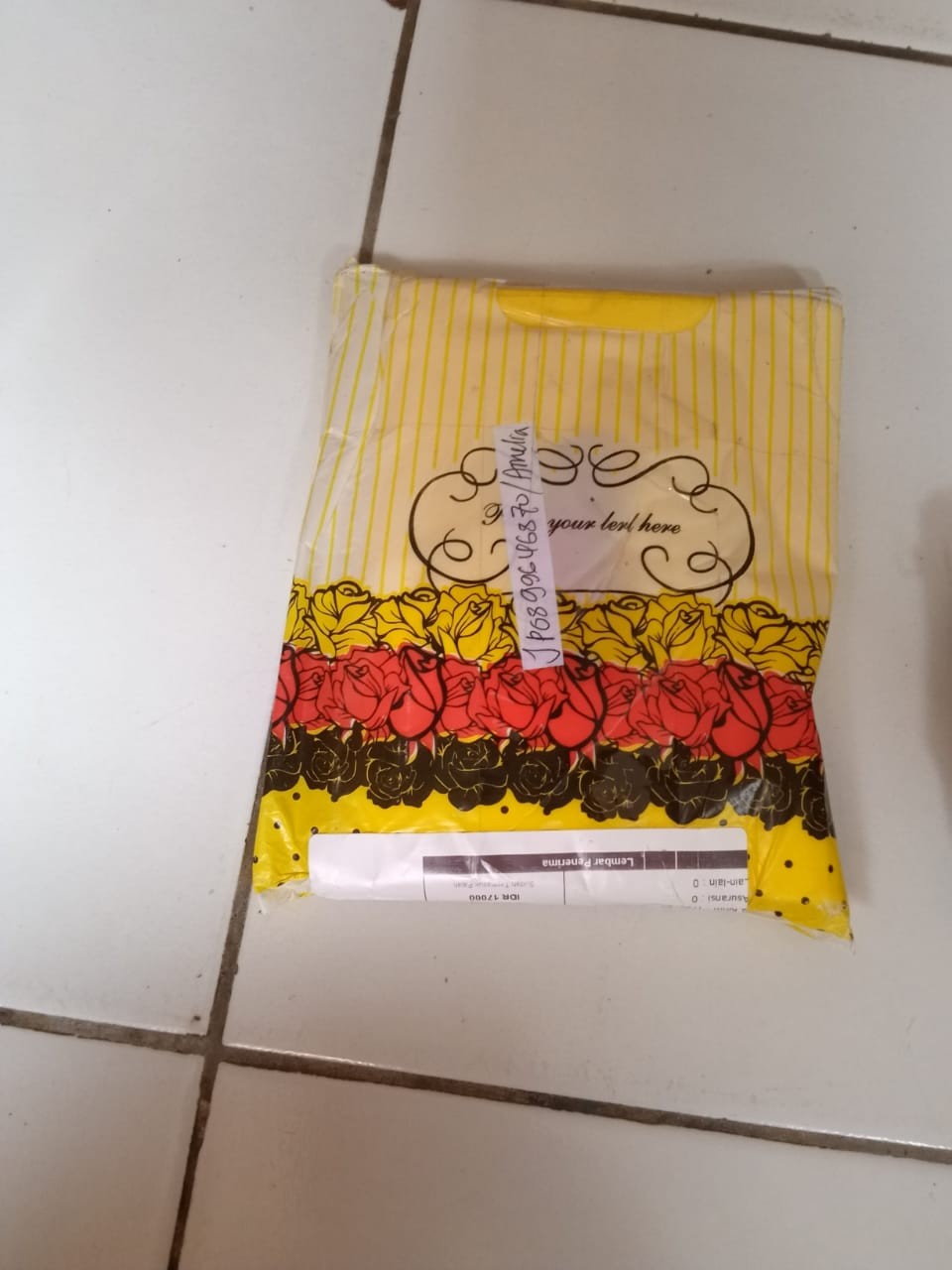 Kantong Kresek Polos Kecil 15x23 Cm Merk Kharisma/ Kantong Plastik Olshop / Kantong Kresek