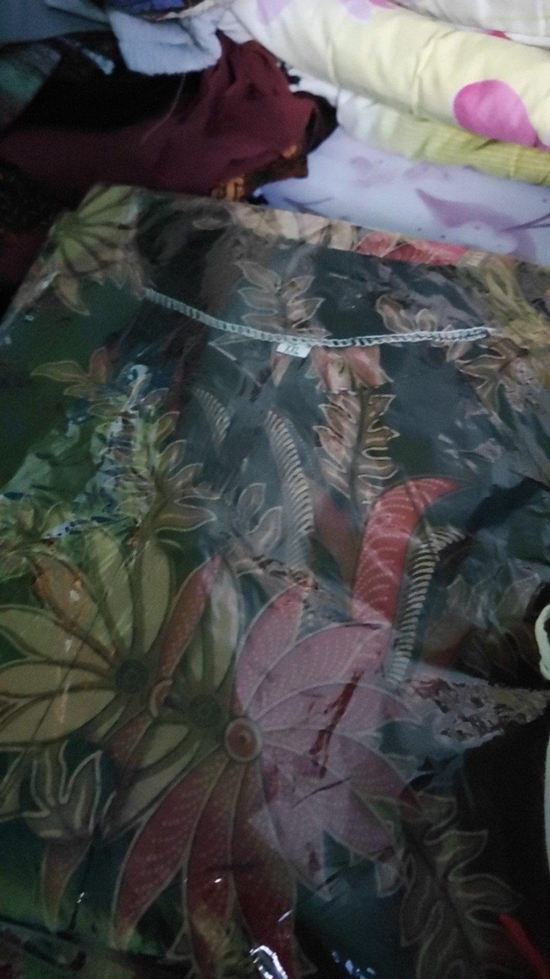 Couple Batik Tunik Modern Seragam Kerja Kantor Lengan Panjang Terbaru