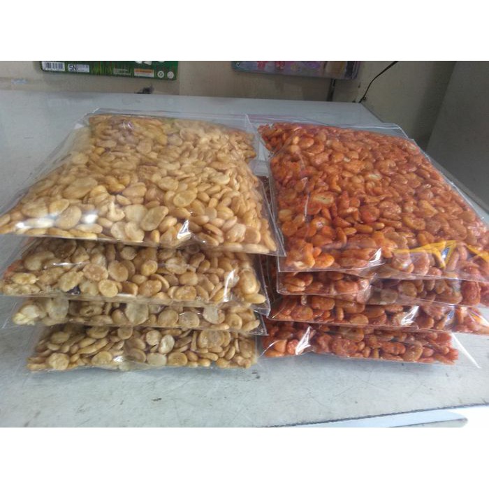 

kacang koro kupas merk jaipong ada 2 rasa pilihan
