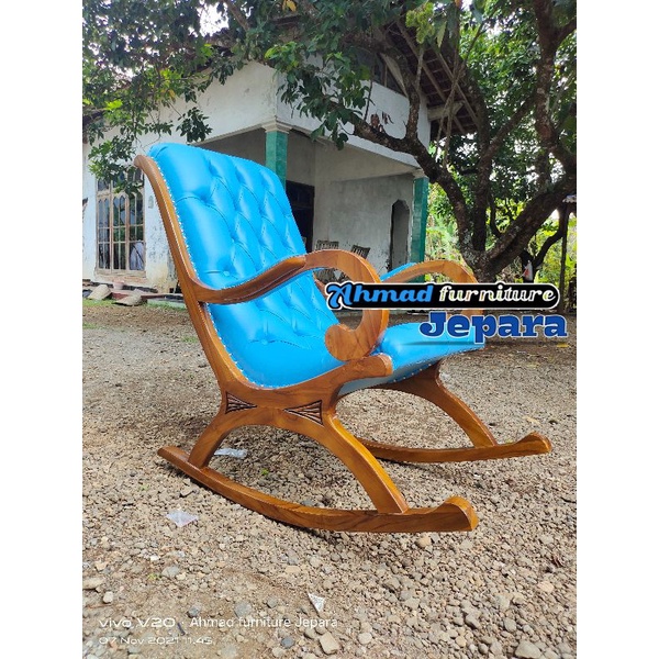 kursi goyang sofa goyang