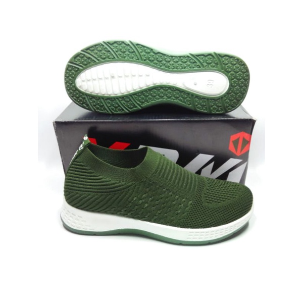 sepatu kdm  slip on wanita import terbaru