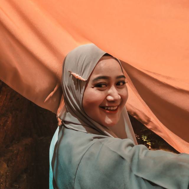 ellynnose_