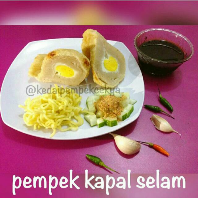 

PEMPEK KAPAL SELAM
