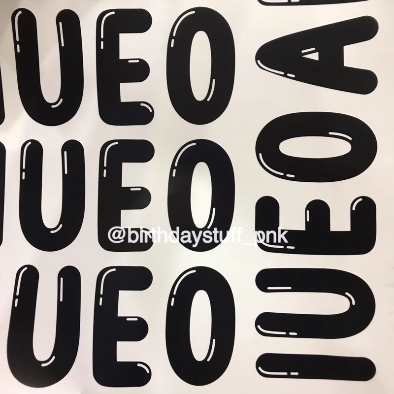 

Stiker Huruf Abjad / Tempelan Huruf Abjad Satuan / Stiker Huruf Satuan Per huruf 7 x 5cm