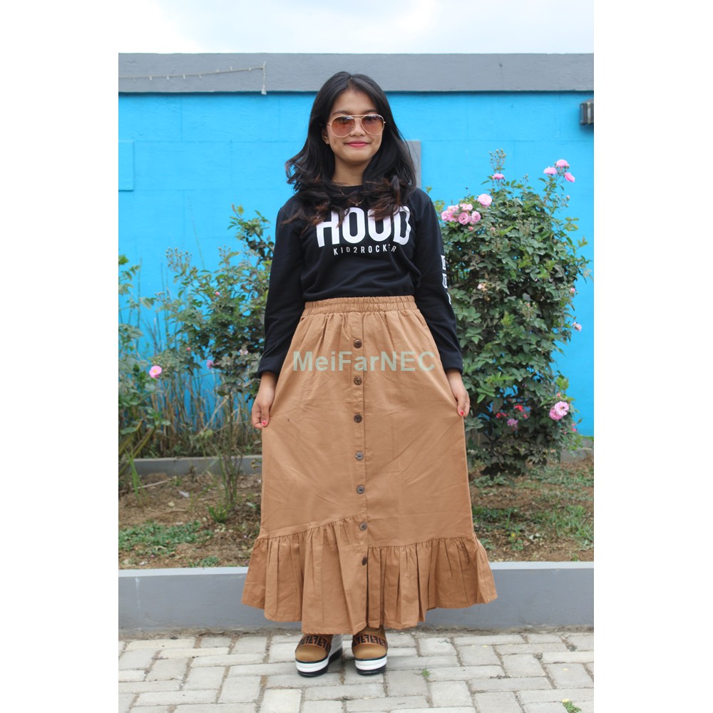 Rok Panjang Wanita Model Jingjet Rempel Bawah Aksen Kancing Casual Style Rok Monica Warna Mocca