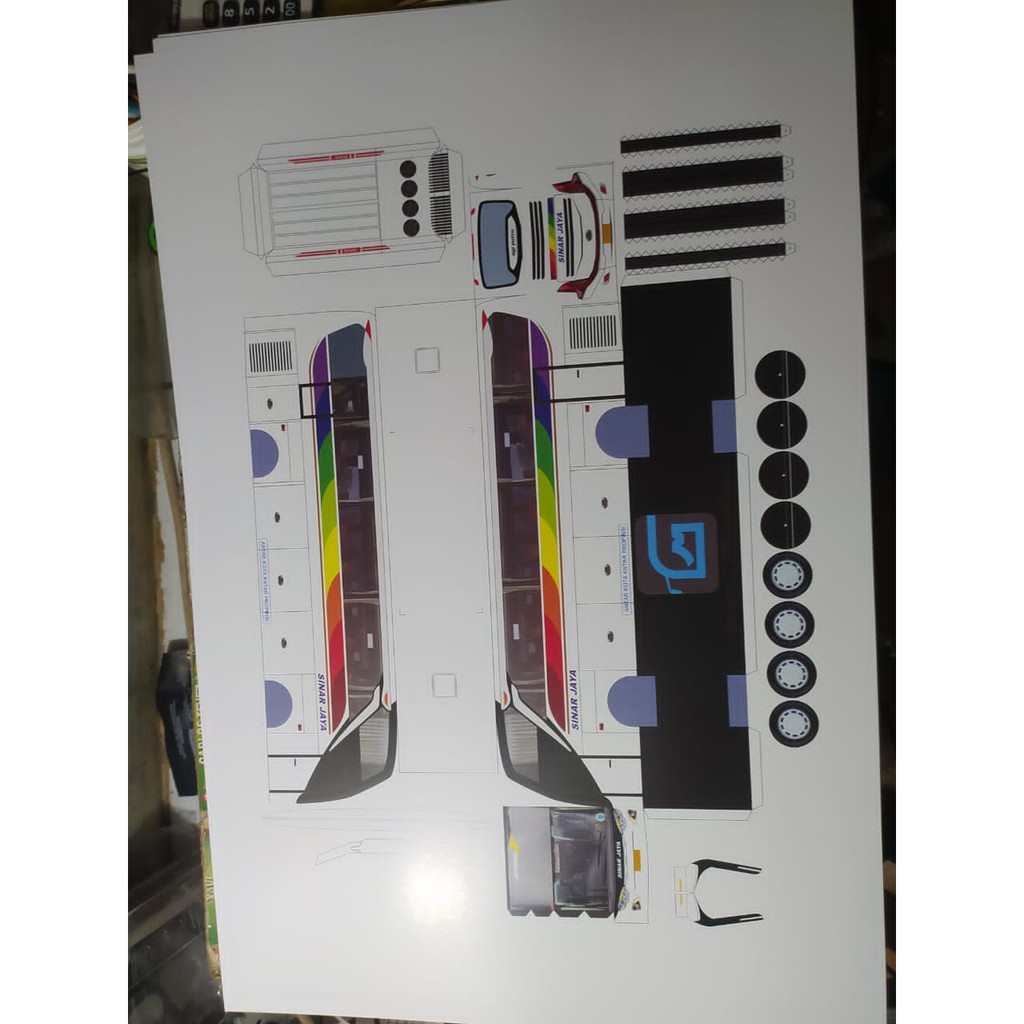 Lembaran papercraft bus murah Sinar Jaya Jetbus 3