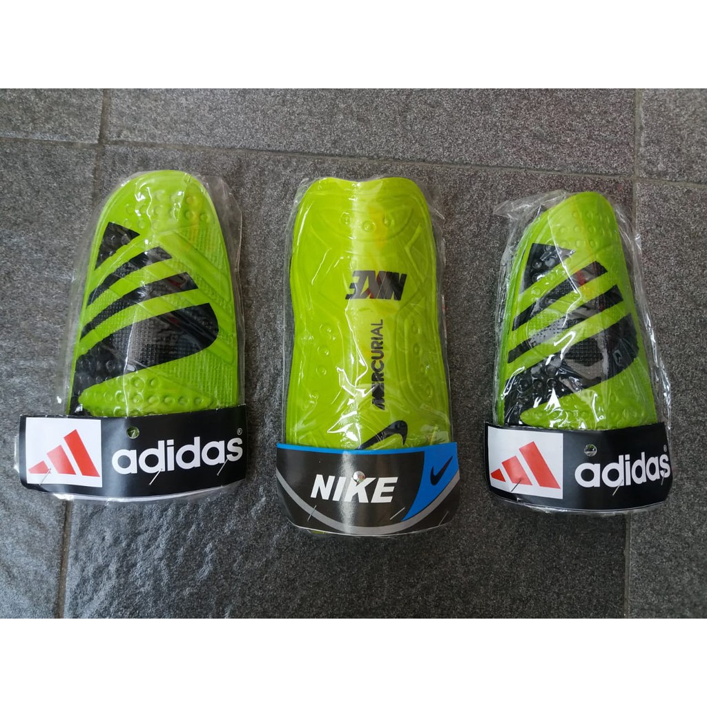 DEKER BOLA FUTSAL ADIDAS MESSI EMBOS