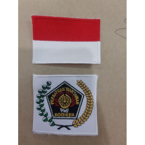 logo bordiran wartawan dan merah putih