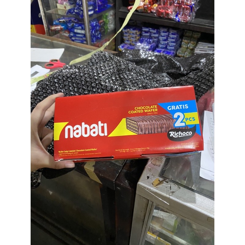 BOX NABATI COATED WAFER