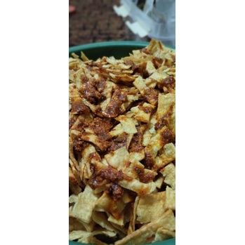 

keripik/keripik singkong/keripik pedas