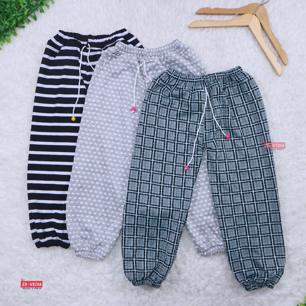  Anak  Perempuan  Jogger  Motif Uk 1 10 Tahun Joger Pants 