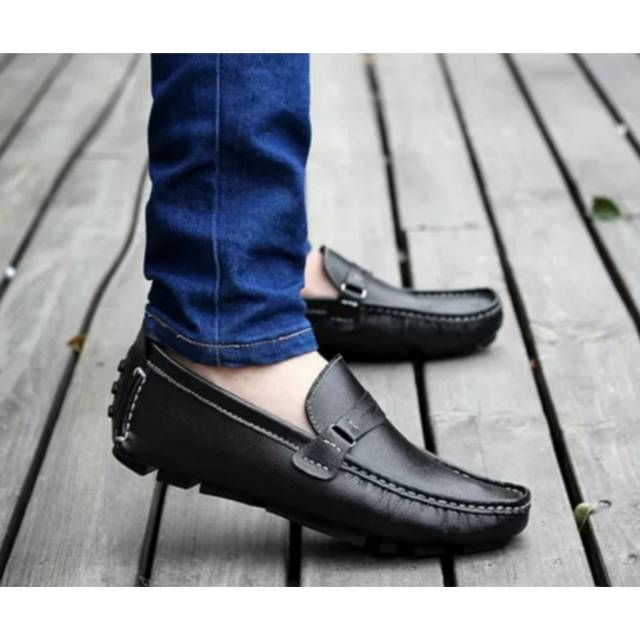 Sepatu casual Lacoste kulit original
