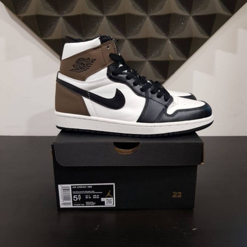 Nike Air Jordan 1 High Dark Mocha