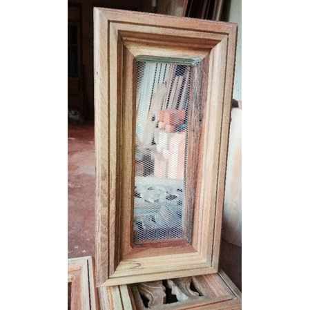 loster kayu jati/ fentilasi udra +kawat nyamuk