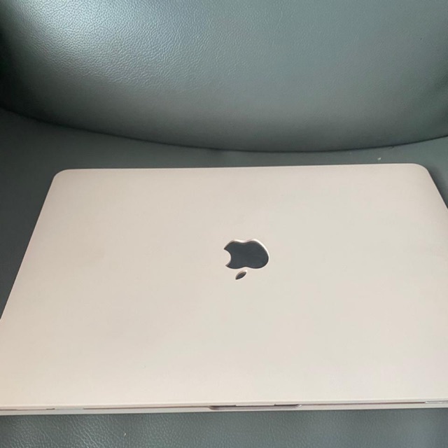 Jual Cepat Laptop MacBook Pro 13 Inci ( Kondisi Like New)