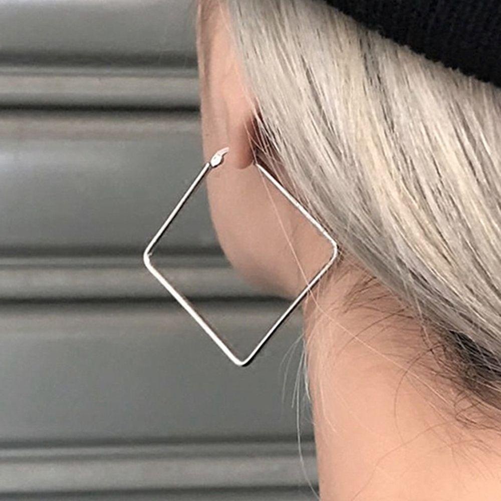 Preva Anting Hoop Geometris Wanita Punk Statement Jewelry Hati Persegi Bulat Hexagon