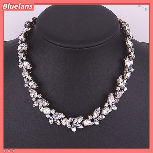 Bluelans Kalung Choker Liontin Bunga Kristal Gaya Vintage Untuk Wanita