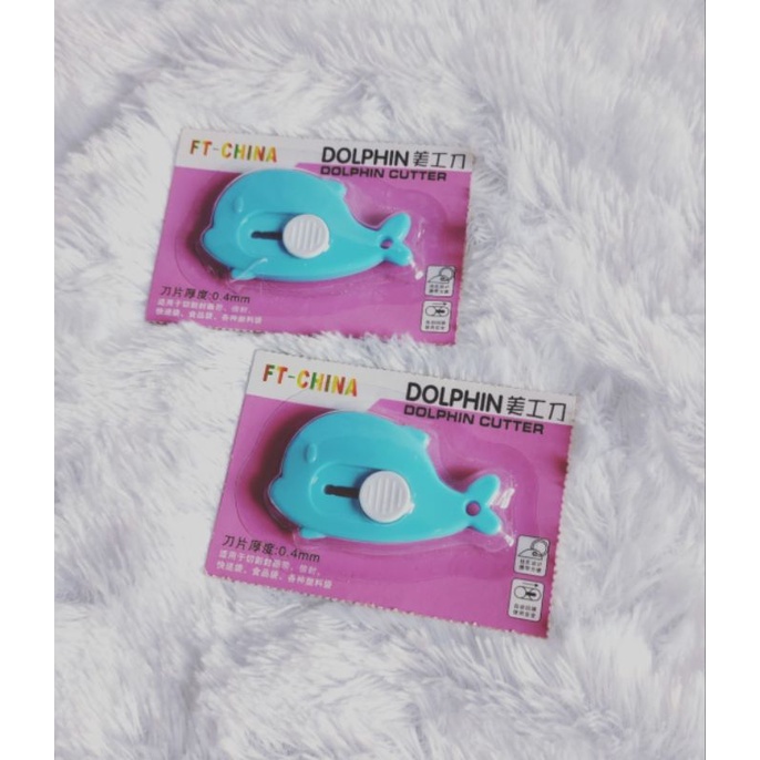 

Cutter Mini Biru
