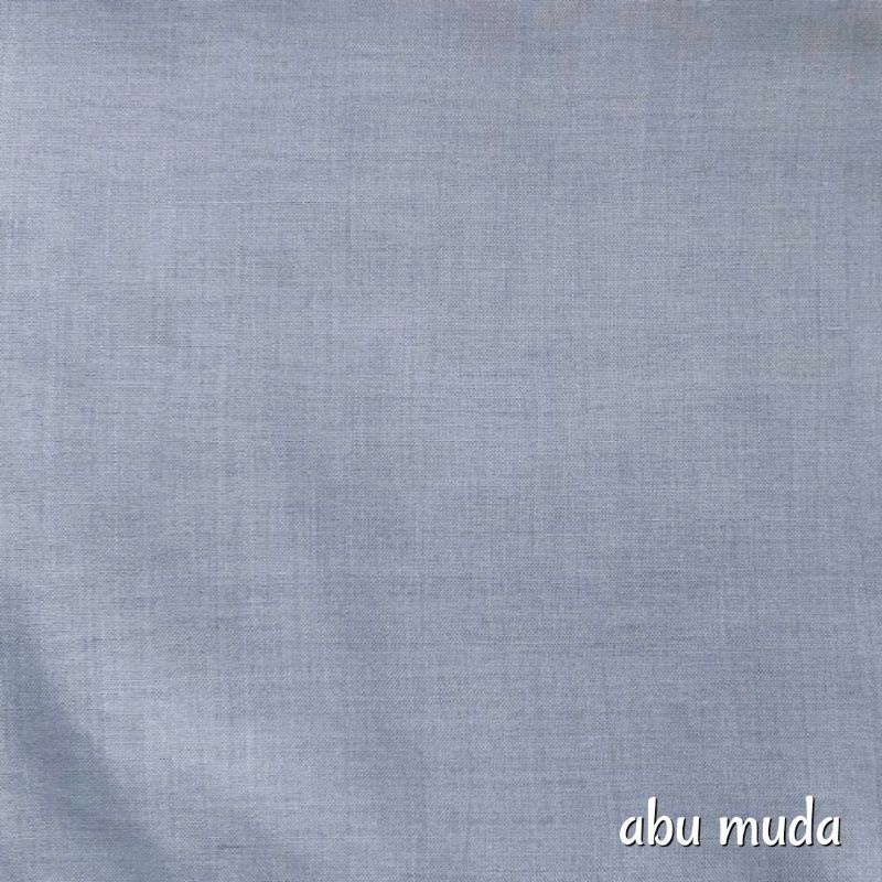 BASIC VOAL Part 1 Umama Jilbab Hijab Kerudung Scarf Segi Empat SegiEmpat POLOS-Abu Muda