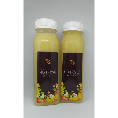 

Sari Lemon ❤ SW Vita Enzyme Drink Cold Pressed Juice