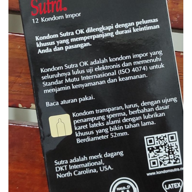 Kondom Sutra Hitam Isi 12 S / Alat Kontrasepsi